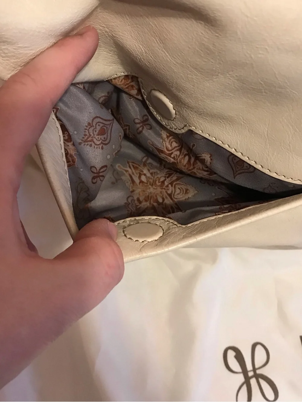 Hobo Harley cream with brown tassel Hobo Bag